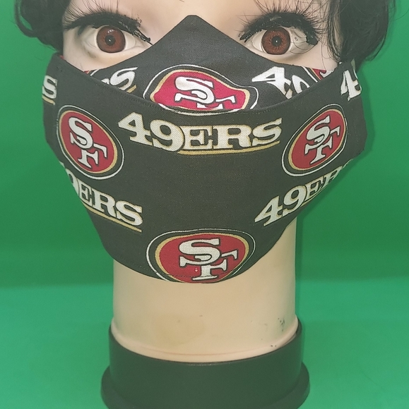 3D Face Masks- Time to play Football - Picture 7 of 9